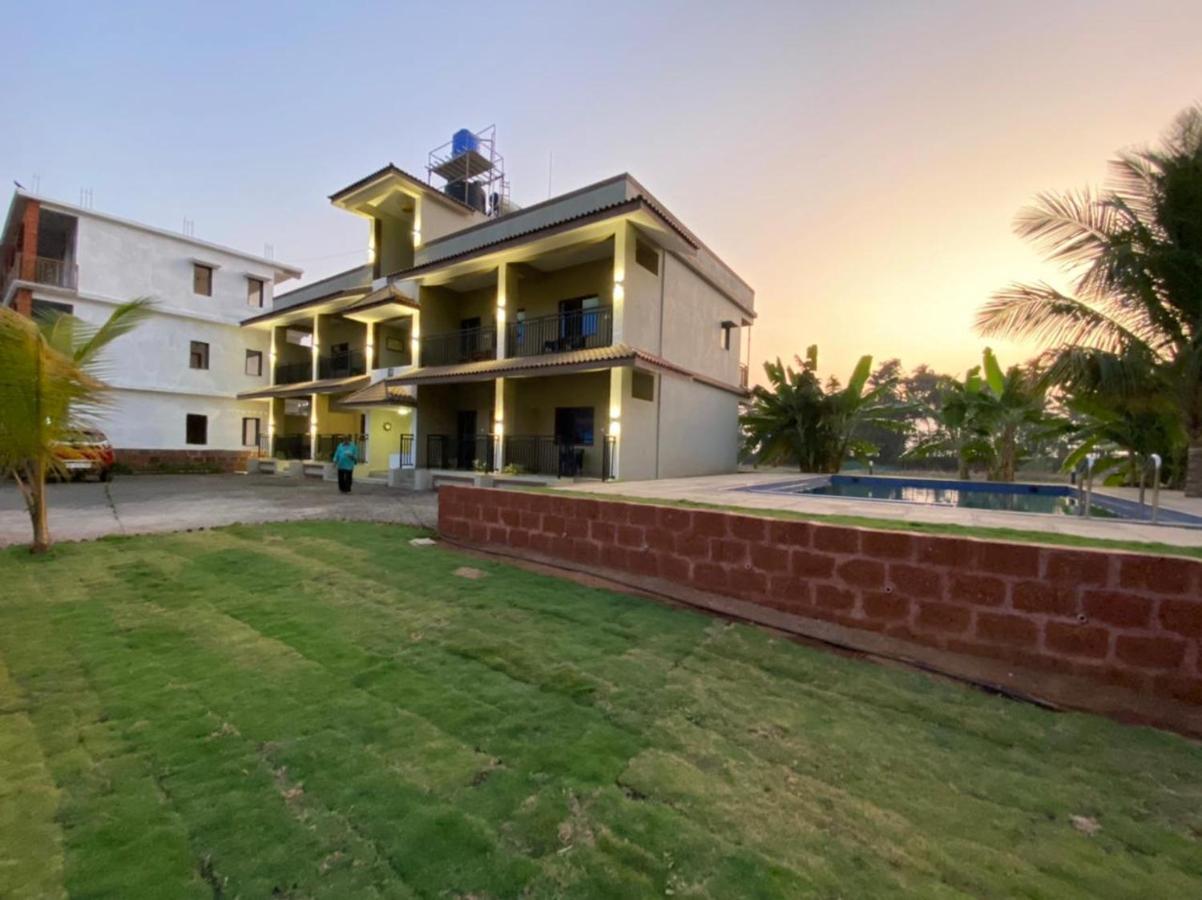 Hotel O'Nest Countryside Surai Exterior foto