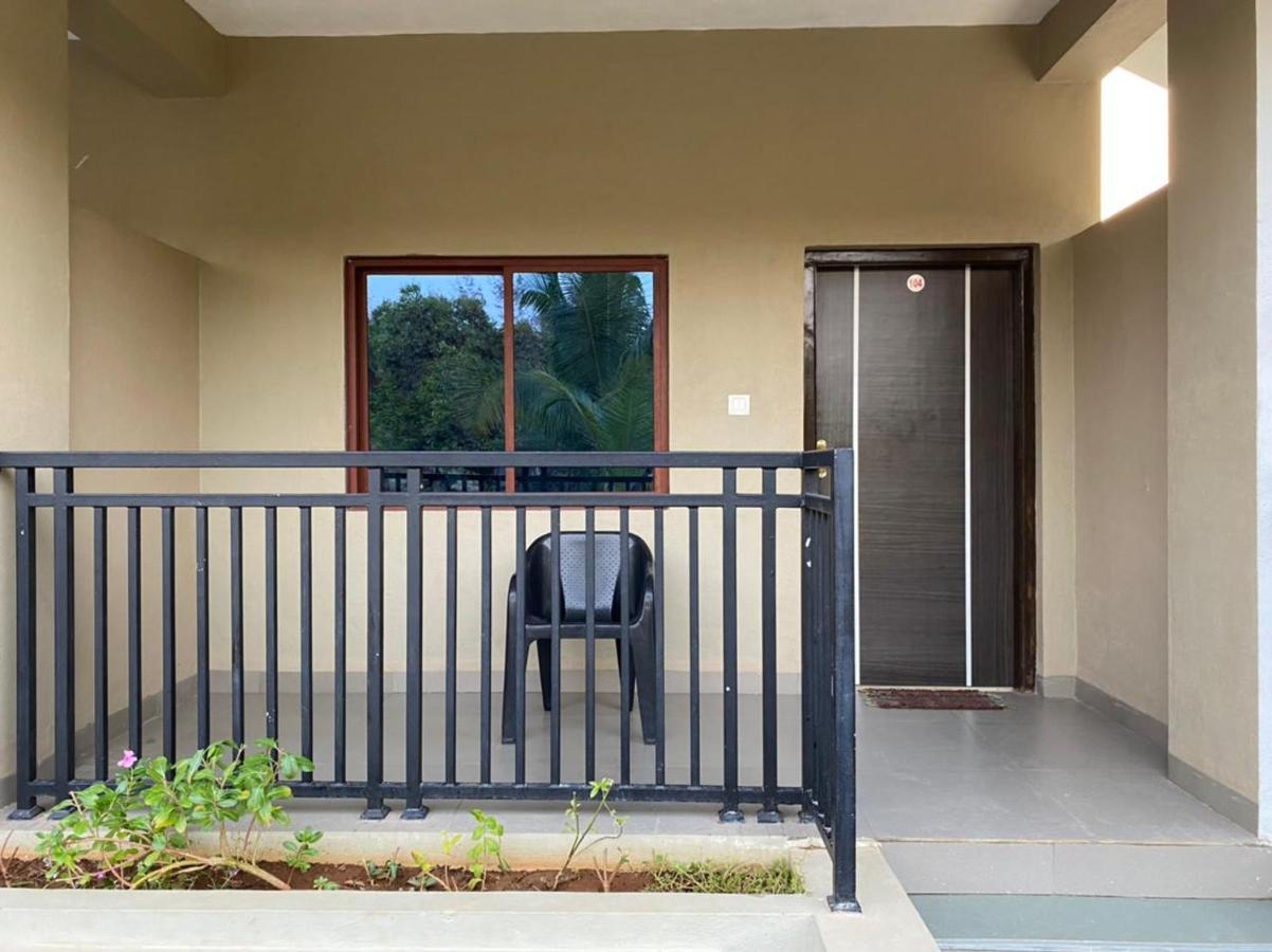 Hotel O'Nest Countryside Surai Exterior foto